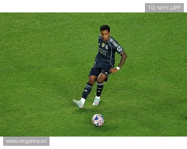 皇马球员透露球队仍将进行人员调整变动引发关注 皇马球员透露球队仍将进行人员调整变动引发关注