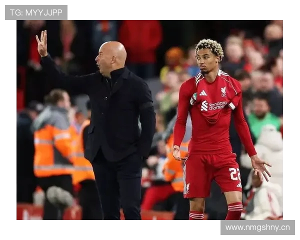 利物浦官方宣布小基耶萨替代受伤莱昂尼入选欧冠大名单 利物浦官方宣布小基耶萨替代受伤莱昂尼入选欧冠大名单