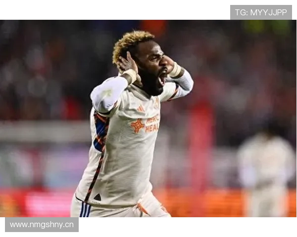 外媒曝布彭扎前教练舒穆迪克正与中国沙特球队接触谈判 外媒曝布彭扎前教练舒穆迪克正与中国沙特球队接触谈判