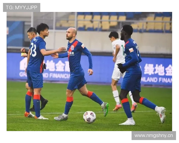 中超客场开放力度加大申花对阵成都球迷热情高涨客队球票已售出四千五百张 中超客场开放力度加大申花对阵成都球迷热情高涨客队球票已售出四千五百张